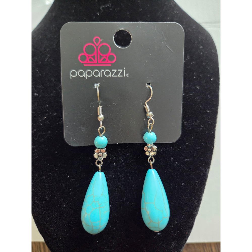 Paparazzi Dangle Earrings Womens OS Turquoise Blue Faux Stone Floral Silver Tone